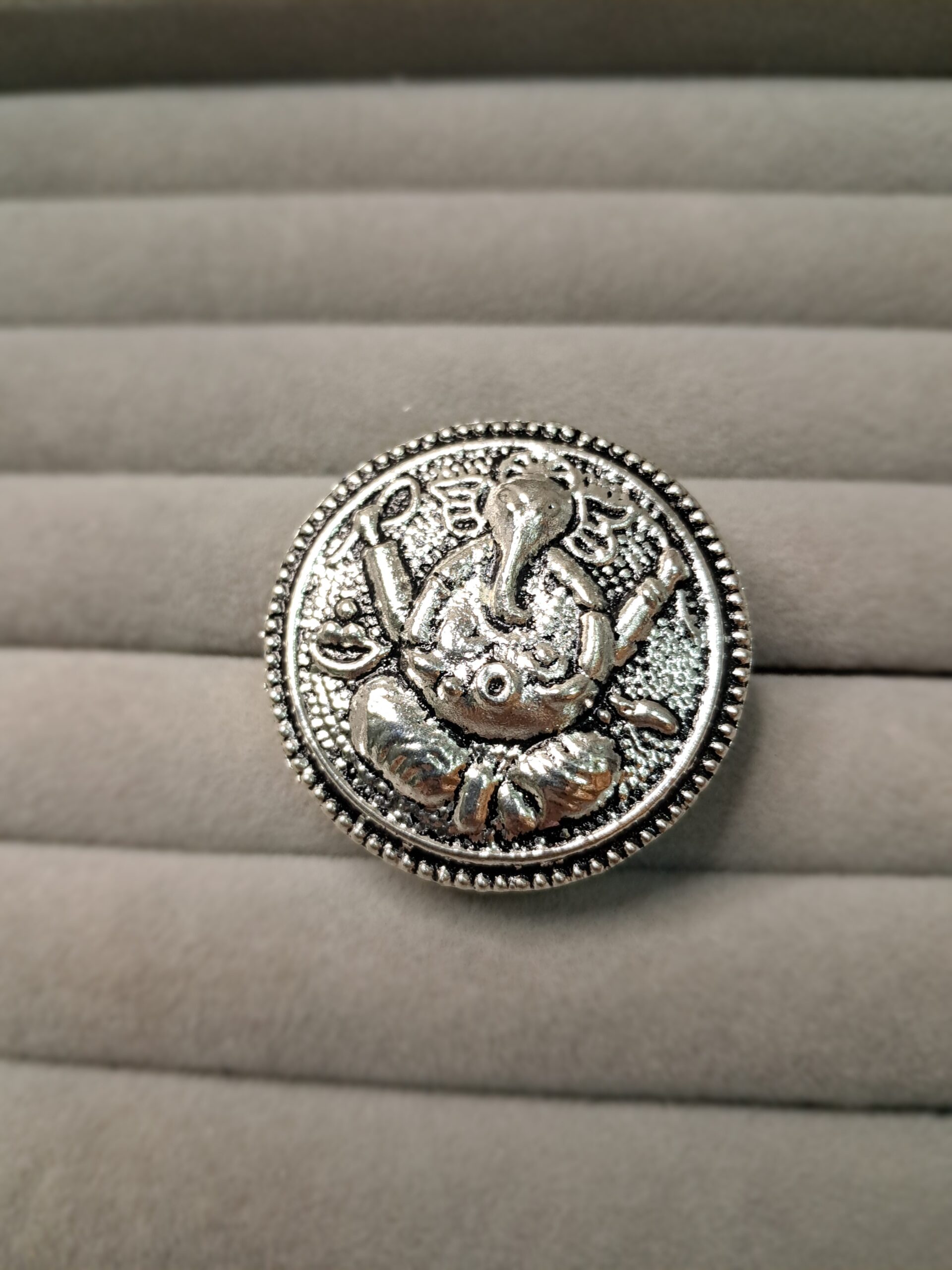 The 'Siddhivinayak' Oxidized Ganesha Blessing Ring - Image 2