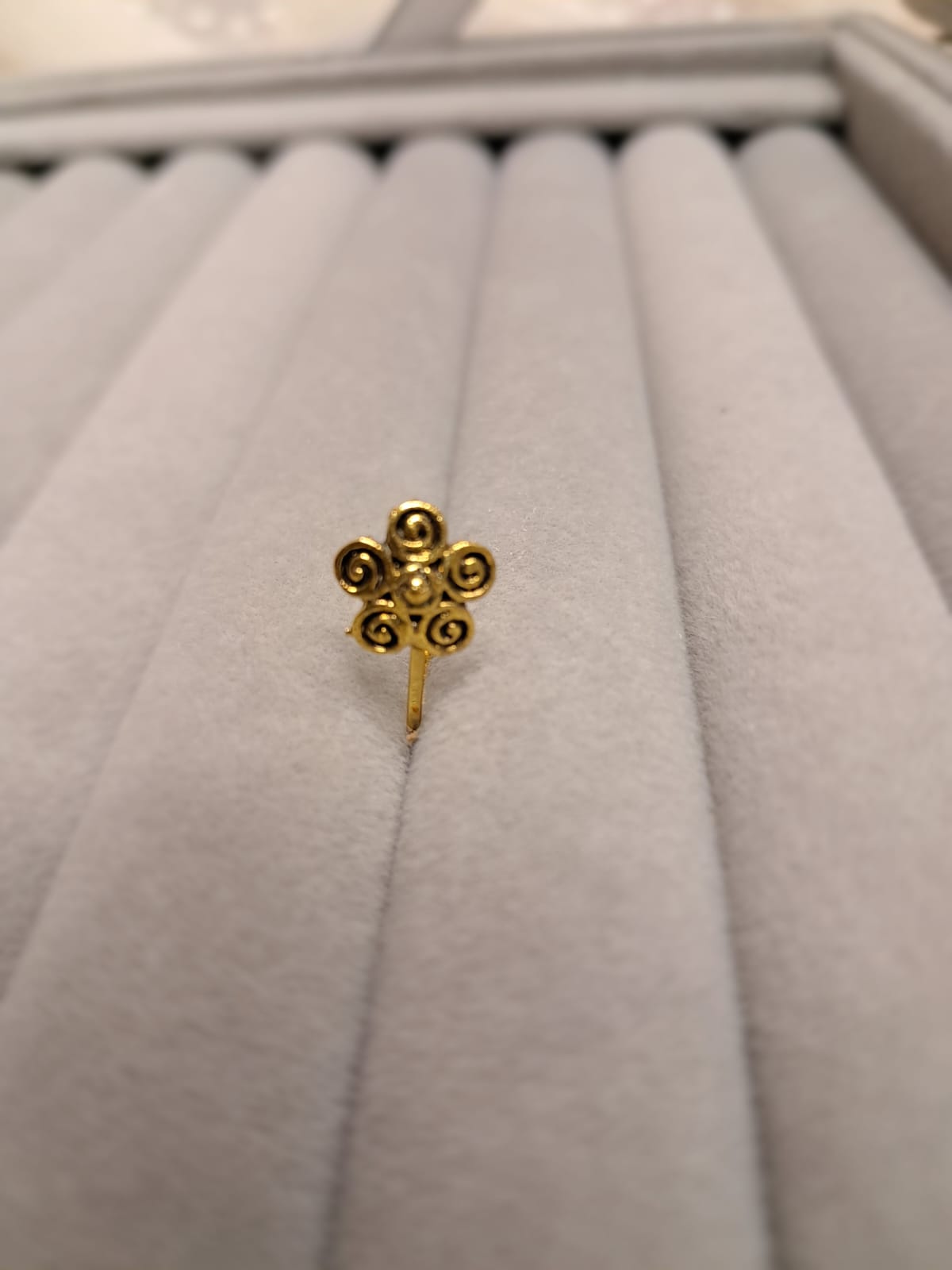 Traditional Antique Gold-Tone Nose Pins - Image 7