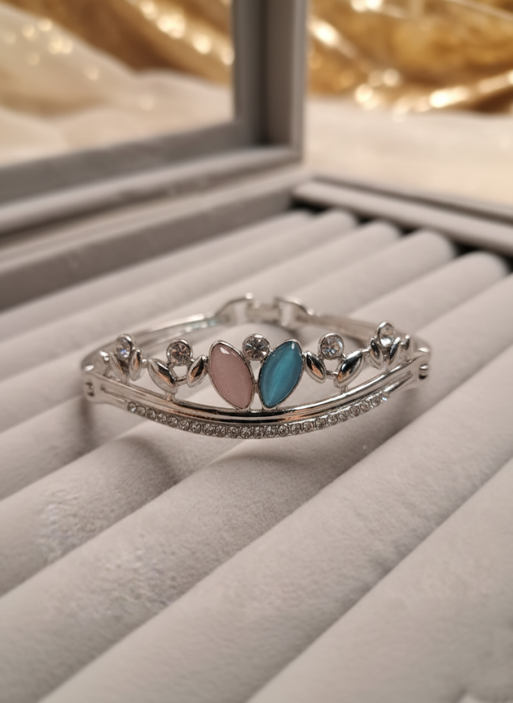 Silver-Tone Leaf Crown Bracelet