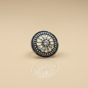 The Artisan Starburst Disc Kundan Oxidised Ring