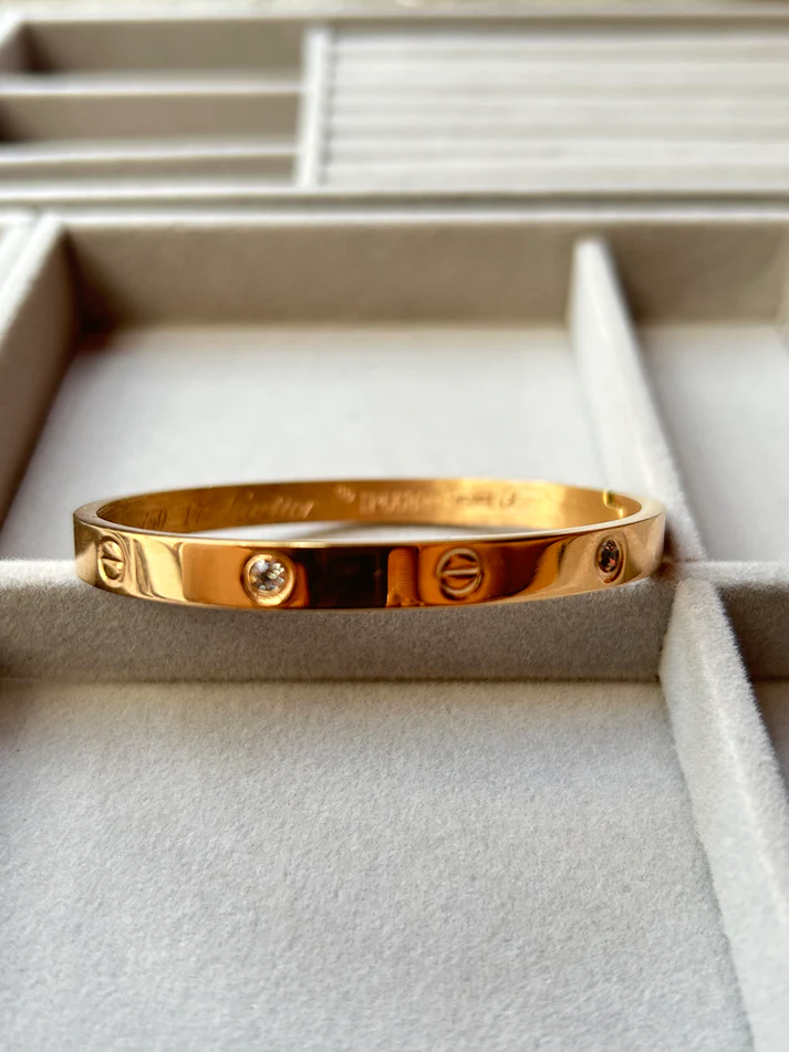 The Status Band - Image 2