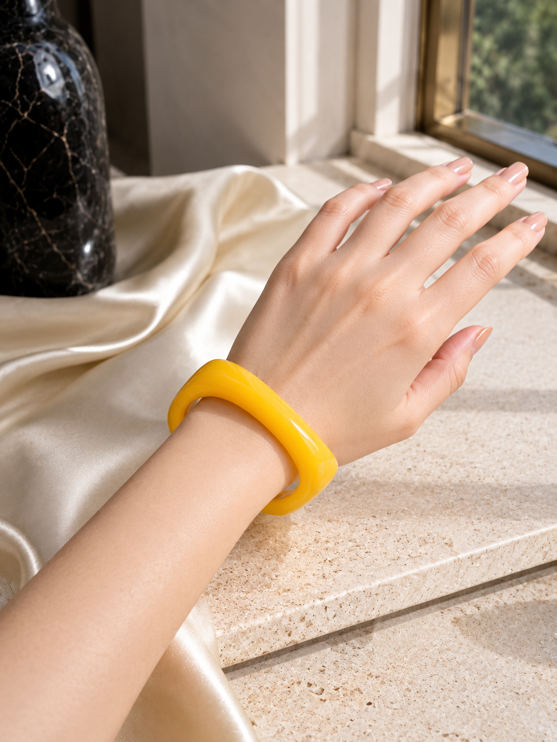 Istanbul Calm Timeless Honey Resin Honey Cuff - Image 2