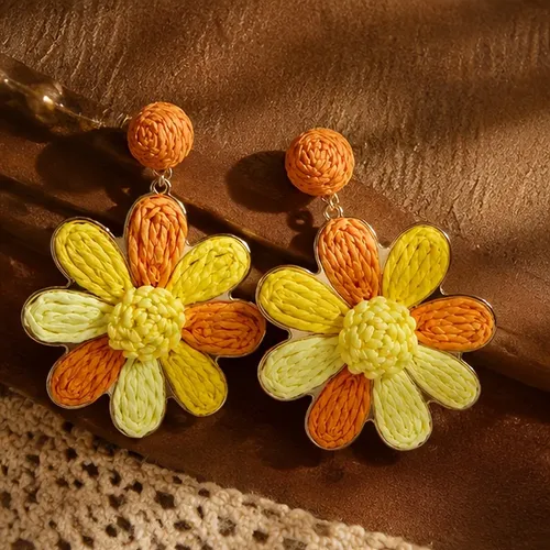 Solaria Raffia Daisy Bloom Earrings - Image 4